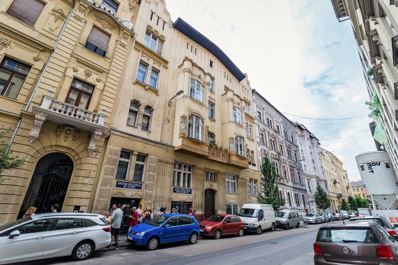 Bpr Turquoise Simplicity Apartment, Budapest